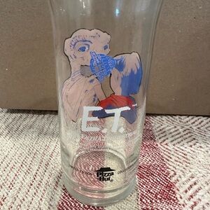 ET Pizza Hut Glass
